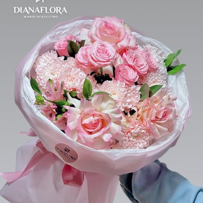 Сборный букет с французскими розами